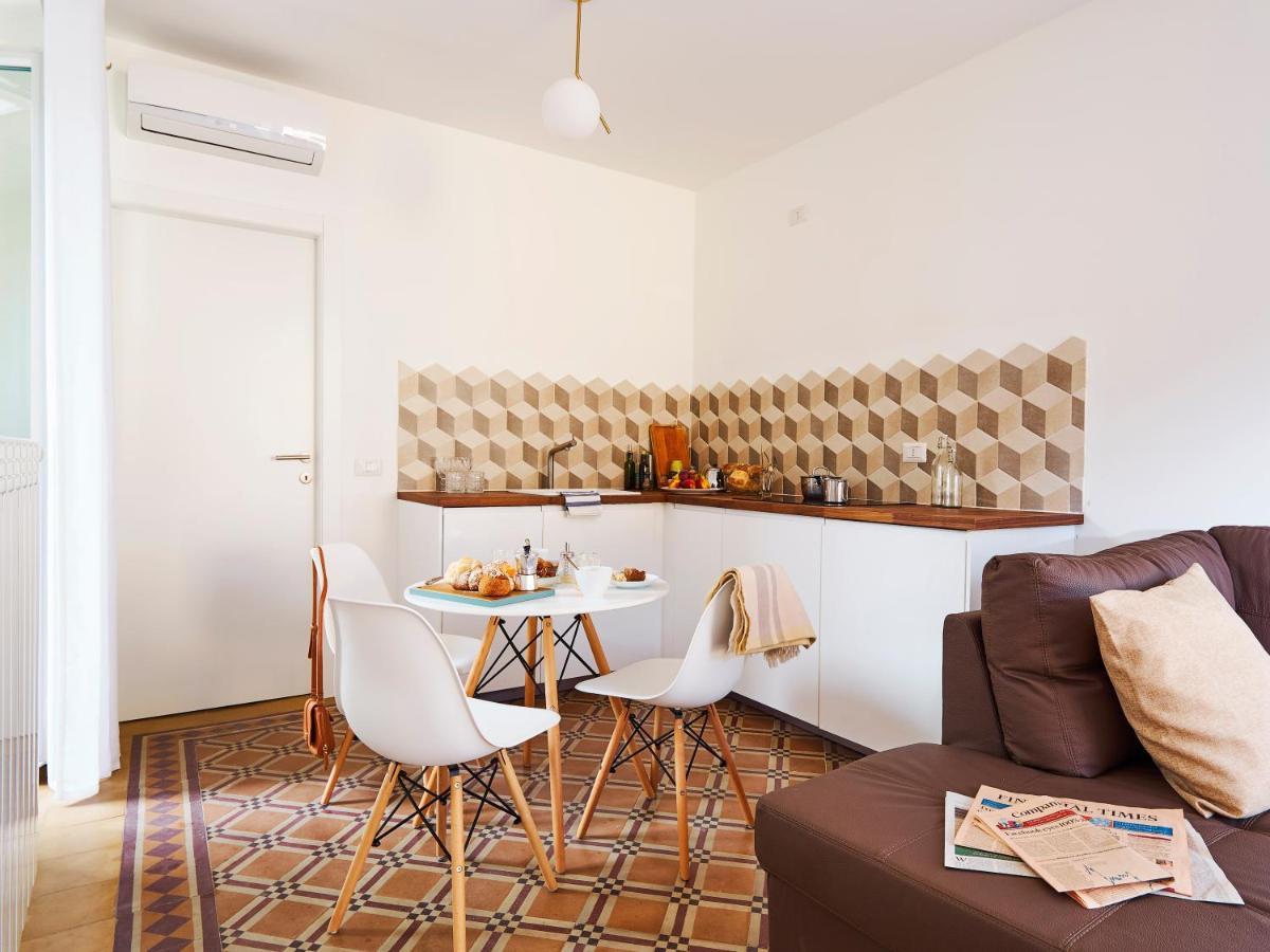 23 Lake Sweet Home Комо Екстер'єр фото